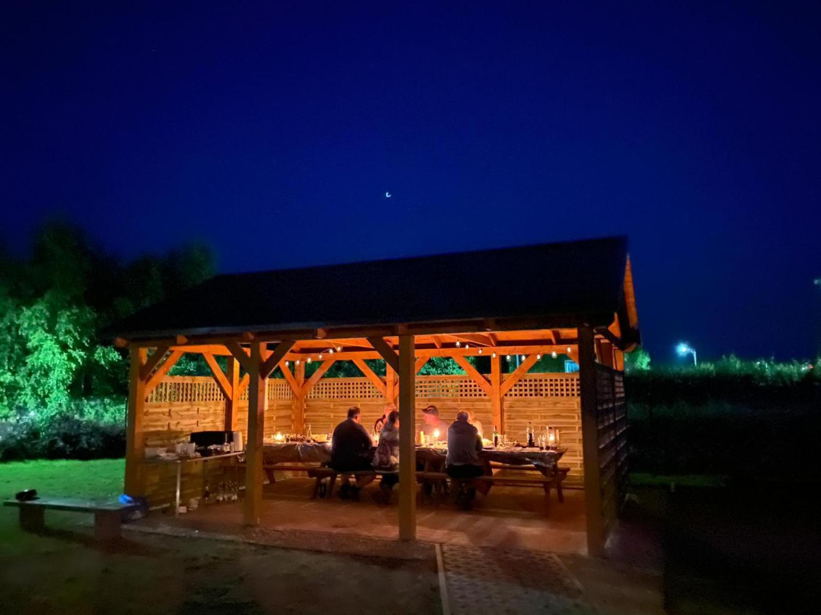 Domki Ekoraj Jezierzany Exterior foto